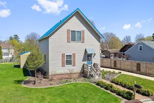 710 1st St, Kewaunee, WI 54216 - Photo 3