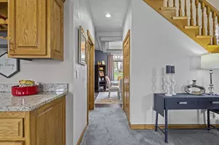 4240 N Wedgewood Dr, Appleton, WI 54911 - Photo 13
