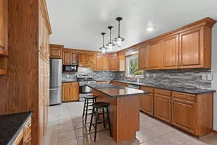 1734 O'Hearn Ln, De Pere, WI 54115 - Photo 13