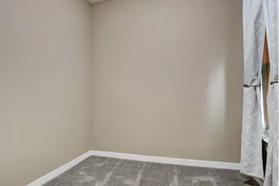 400 Elizabeth Avenue, Marinette, WI 54143 - Photo 19