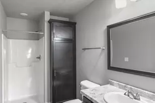 228 S Jackson St, Green Bay, WI 54301 - Photo 21