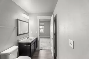 228 S Jackson St, Green Bay, WI 54301 - Photo 23