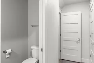 228 S Jackson St, Green Bay, WI 54301 - Photo 15
