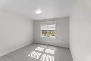 228 S Jackson St, Green Bay, WI 54301 - Photo 27