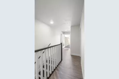 228 Jackson Street, Green Bay, WI 54301 - Photo 17