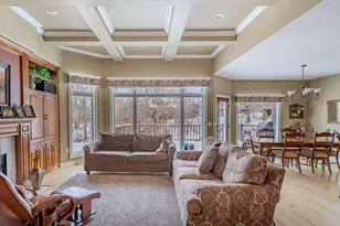 4262 Bellhaven Ln, Oshkosh, WI 54904 - Photo 5