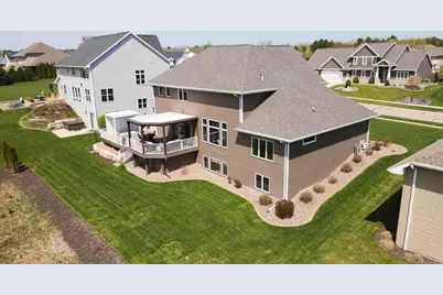 2631 Moose Creek Trail, Suamico, WI 54313 - Photo 53