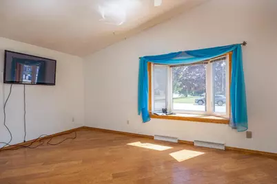 2140 Deer Prairie Drive, Neenah, WI 54956 - Photo 7