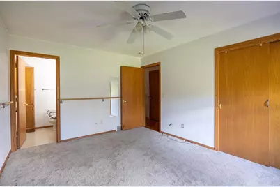 2140 Deer Prairie Drive, Neenah, WI 54956 - Photo 13