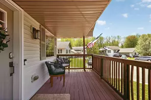 959 Bergamont Ct, Menasha, WI 54952 - Photo 3