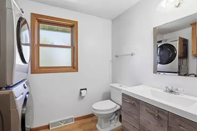 W2944 Northbrook Court, Appleton, WI 54915 - Photo 15