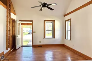829 W Grant St, Appleton, WI 54914 - Photo 9
