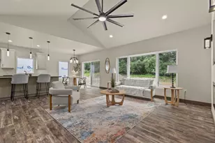 1764 Bobby Jones Dr, De Pere, WI 54115 - Photo 15