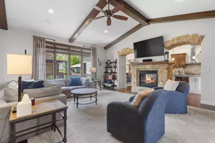 3508 W Warner Estates Dr, Appleton, WI 54913 - Photo 9