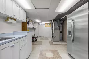 1742 N Douglas St, Appleton, WI 54914 - Photo 29