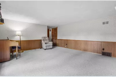 1742 N Douglas Street, Appleton, WI 54914 - Photo 27