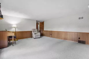1742 N Douglas St, Appleton, WI 54914 - Photo 27