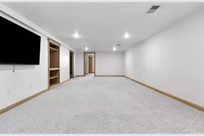1436 Crestwood Drive, Green Bay, WI 54313 - Photo 25