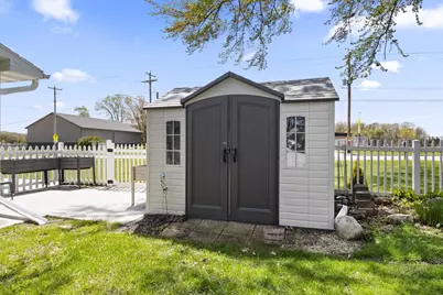 1436 Crestwood Drive, Green Bay, WI 54313 - Photo 39