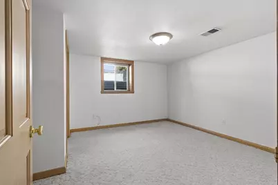1436 Crestwood Drive, Green Bay, WI 54313 - Photo 27