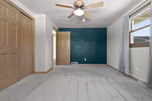 1436 Crestwood Dr, Green Bay, WI 54313 - Photo 17