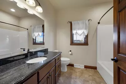 334 Whispering Creek Court, Green Bay, WI 54303 - Photo 33