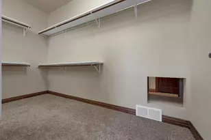 334 Whispering Creek Ct, Green Bay, WI 54303 - Photo 25