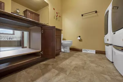 334 Whispering Creek Court, Green Bay, WI 54303 - Photo 27