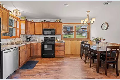 13763 Lake Shore Lane, Mountain, WI 54149 - Photo 9
