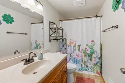 136 Clinton Street, North Fond du Lac, WI 54937 - Photo 9