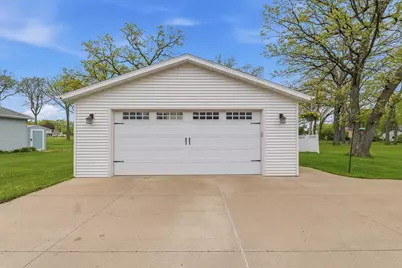 136 Clinton Street, North Fond du Lac, WI 54937 - Photo 25