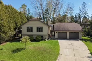 641 E Walnut Pl, Sturgeon Bay, WI 54235 - Photo 1