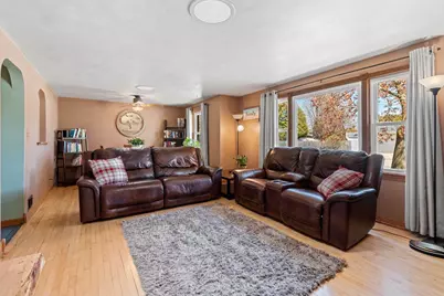3002 Prairie Street, Two Rivers, WI 54241 - Photo 3