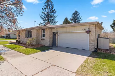3002 Prairie Street, Two Rivers, WI 54241 - Photo 41