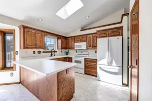 2195 Redpepper Trail, Green Bay, WI 54313 - Photo 7