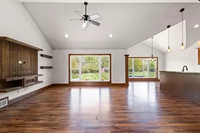 1923 Paris Lane, De Pere, WI 54115 - Photo 7