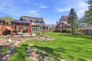 215 Madison St, Brillion, WI 54110 - Photo 35