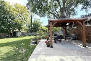 215 Madison St, Brillion, WI 54110 - Photo 29