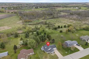 118 Honeysuckle Dr, Hortonville, WI 54944 - Photo 39
