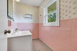 121 St Francis Dr, Green Bay, WI 54301 - Photo 17