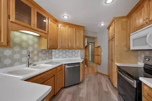 518 N Langlade Ct, Green Bay, WI 54301 - Photo 19