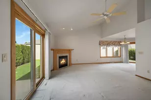 518 N Langlade Ct, Green Bay, WI 54301 - Photo 11