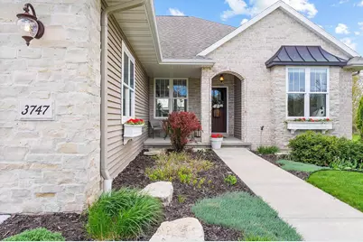 3747 Copper Oak Circle, Green Bay, WI 54313 - Photo 5