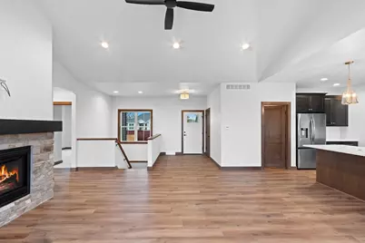 1423 Crossroads Drive, De Pere, WI 54115 - Photo 17