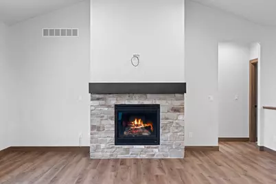 1423 Crossroads Drive, De Pere, WI 54115 - Photo 19