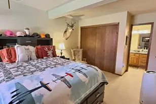 2230 Meadowbrook Ct, Oshkosh, WI 54904 - Photo 7