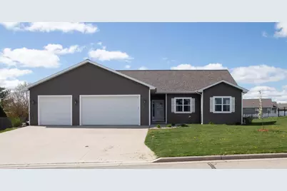 306 Greenbrier Drive, Hortonville, WI 54944 - Photo 1