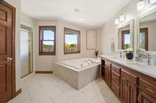 W8844 Hackett Ln, Hortonville, WI 54944 - Photo 33
