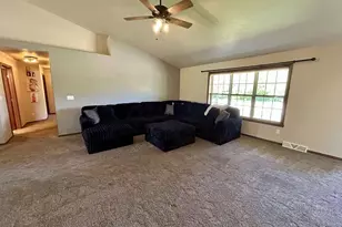 2680 Sussex Rd, Green Bay, WI 54311 - Photo 5