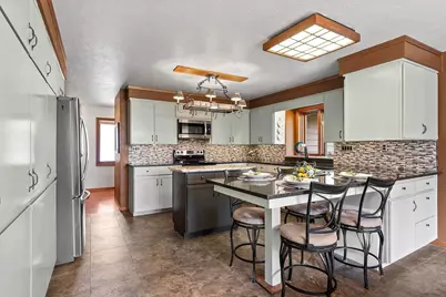 125 Traders Point Lane, Green Bay, WI 54302 - Photo 21